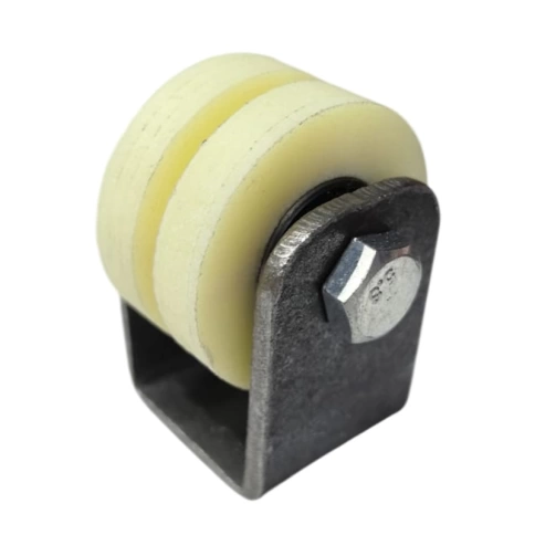 Ролик d40 мм Р2409 на платформе под полосу, капролон фото 1